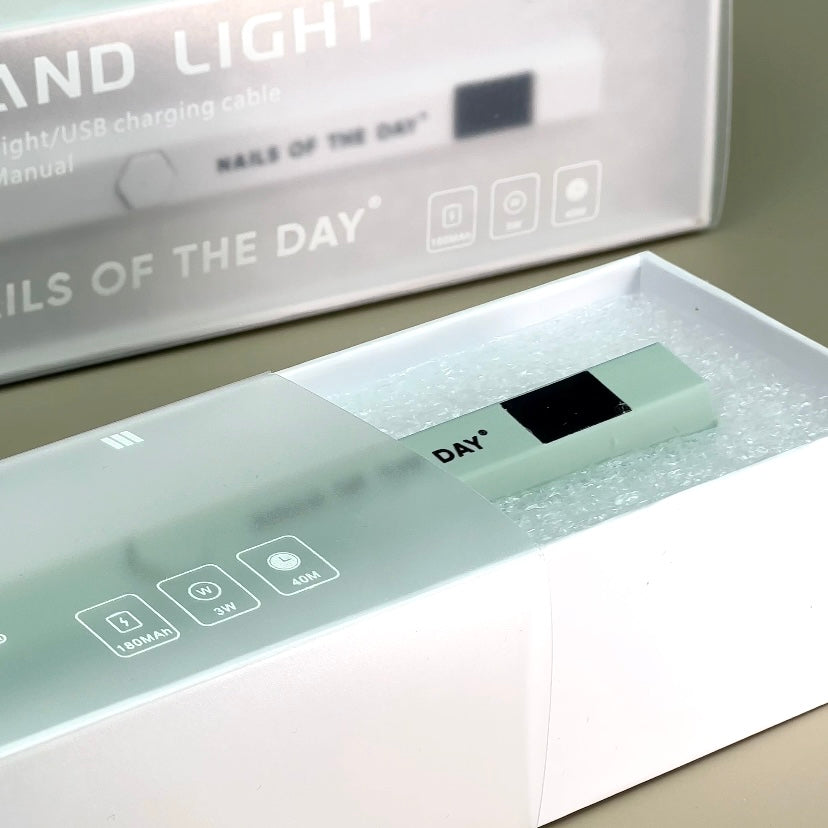 NAILSOFTHEDAY Nail lamp — Blanca, linterna para formas superiores e inferiores