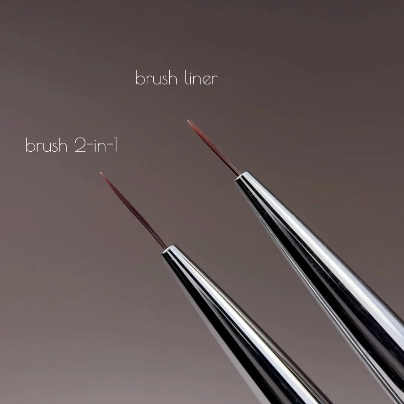 Pincel 2en1: Liner + Oval - un pincel de uñas de metal profesional de doble cara con tapas, diseñado tanto para detalles finos como para esculpir el gel. Liner 11 mm + ovalado plano 11 mm.