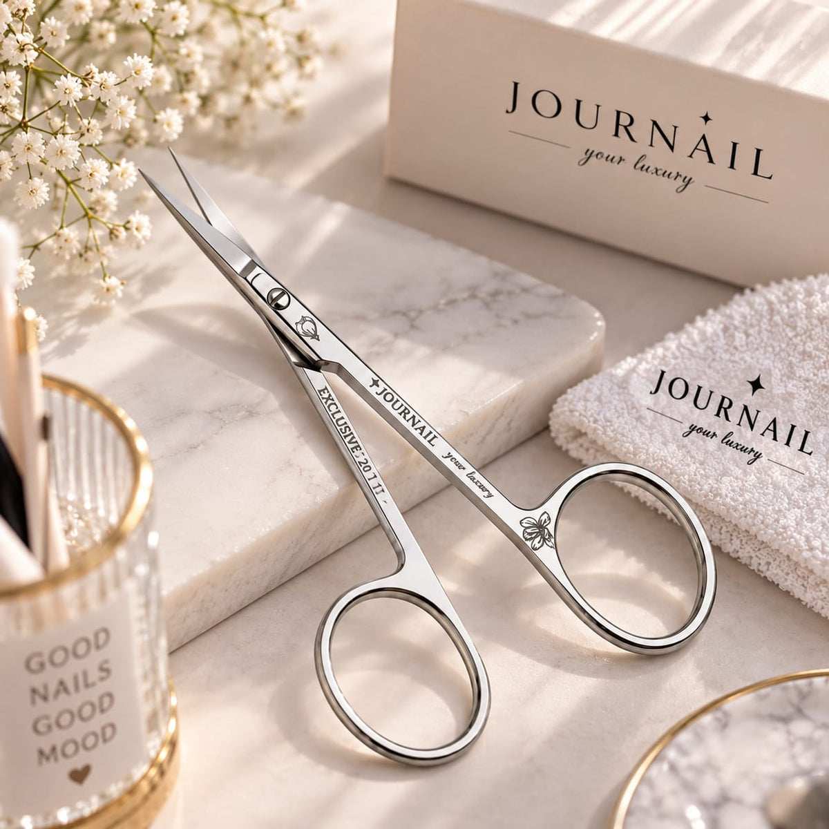 Tijera Profesional para Cutículas JOURNAIL – Punta Curvada 20|1