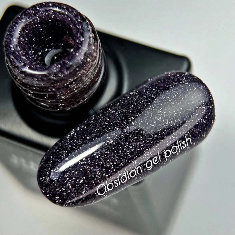 NAILSOFTHENIGHT Obsidian - Esmalte Gel Grafito Púrpura Reflectante, 10 ml