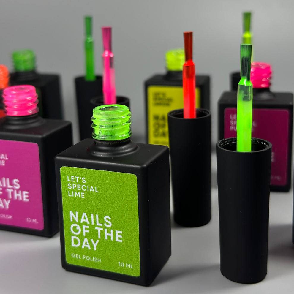NAILSOFTHEDAY Let's Special Lime: un esmalte semipermanente especial de verde neón que se superpone en una capa, 10 ml