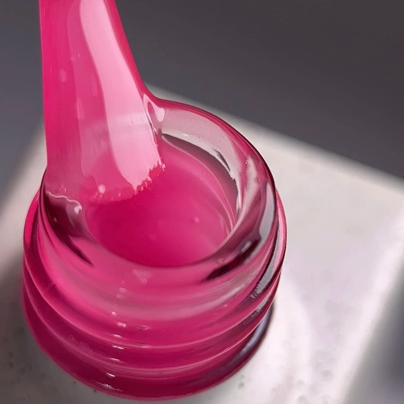 NAILSOFTHEDAY Cover Base 47 Light Pigment – base para uñas rosa intenso semitransparente con pigmentación ligera, 10 m