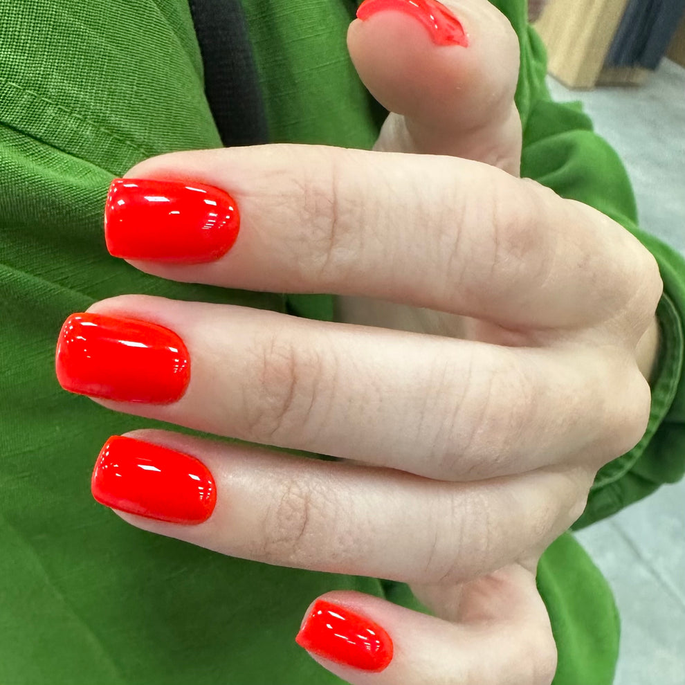 NAILSOFTHEDAY Let's Special Red: esmalte semipermanente rojo especial que se superpone en una capa, 10 ml
