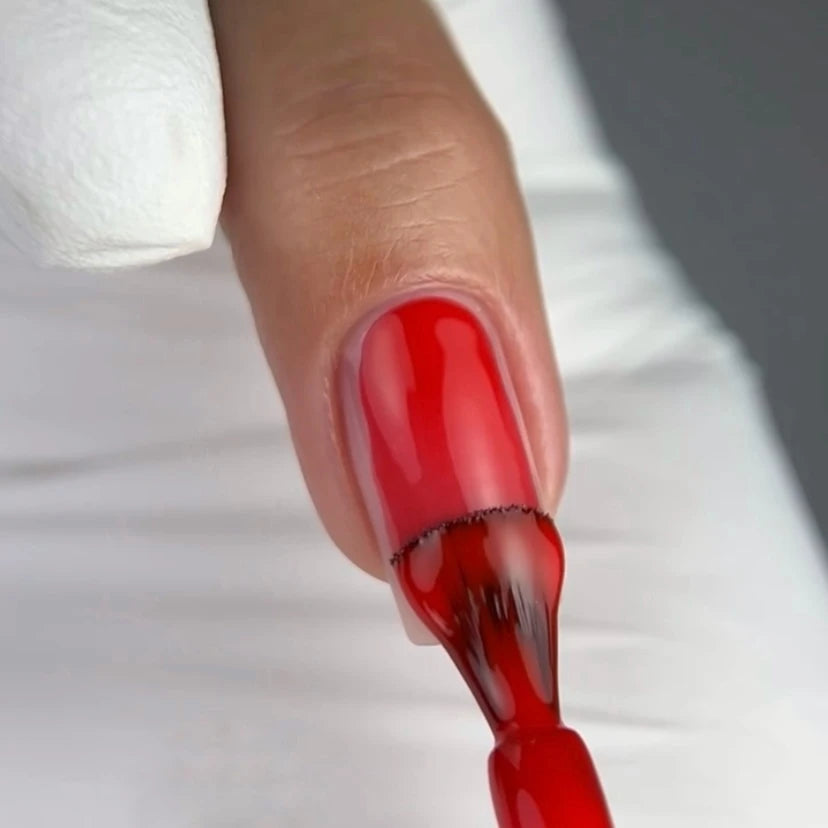 NAILSOFTHEDAY Color Top 06 — clásico rojo intenso sin capa pegajosa, 10 ml.