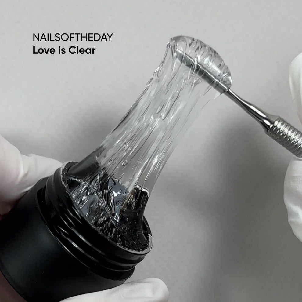 NAILSOFTHEDAY Love is Clear: gel-chicle transparente para crear diseños voluminosos en las uñas, 15 g
