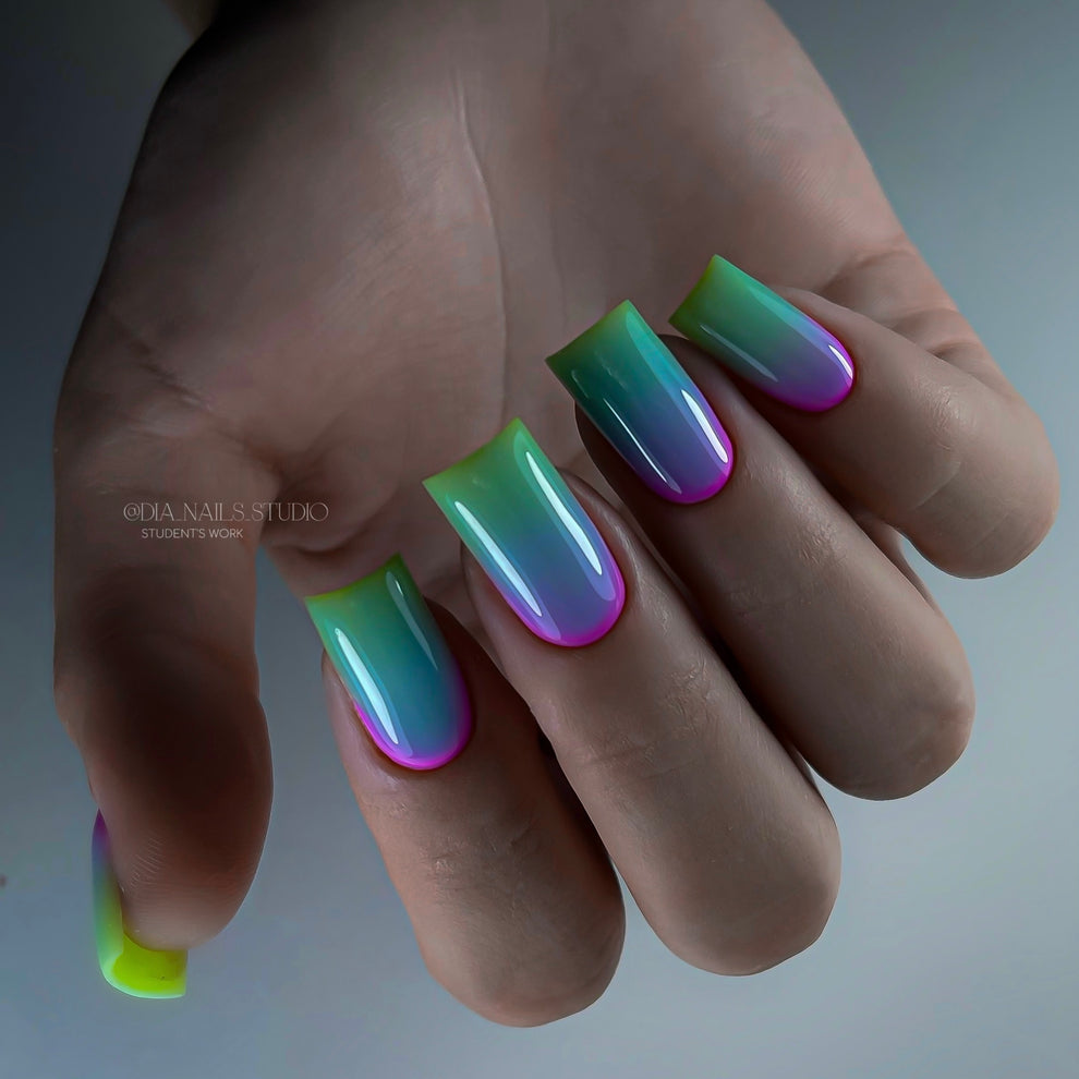 NAILSOFTHEDAY Bottle gel 05 – gel súper fuerte (azul cielo), 10 ml