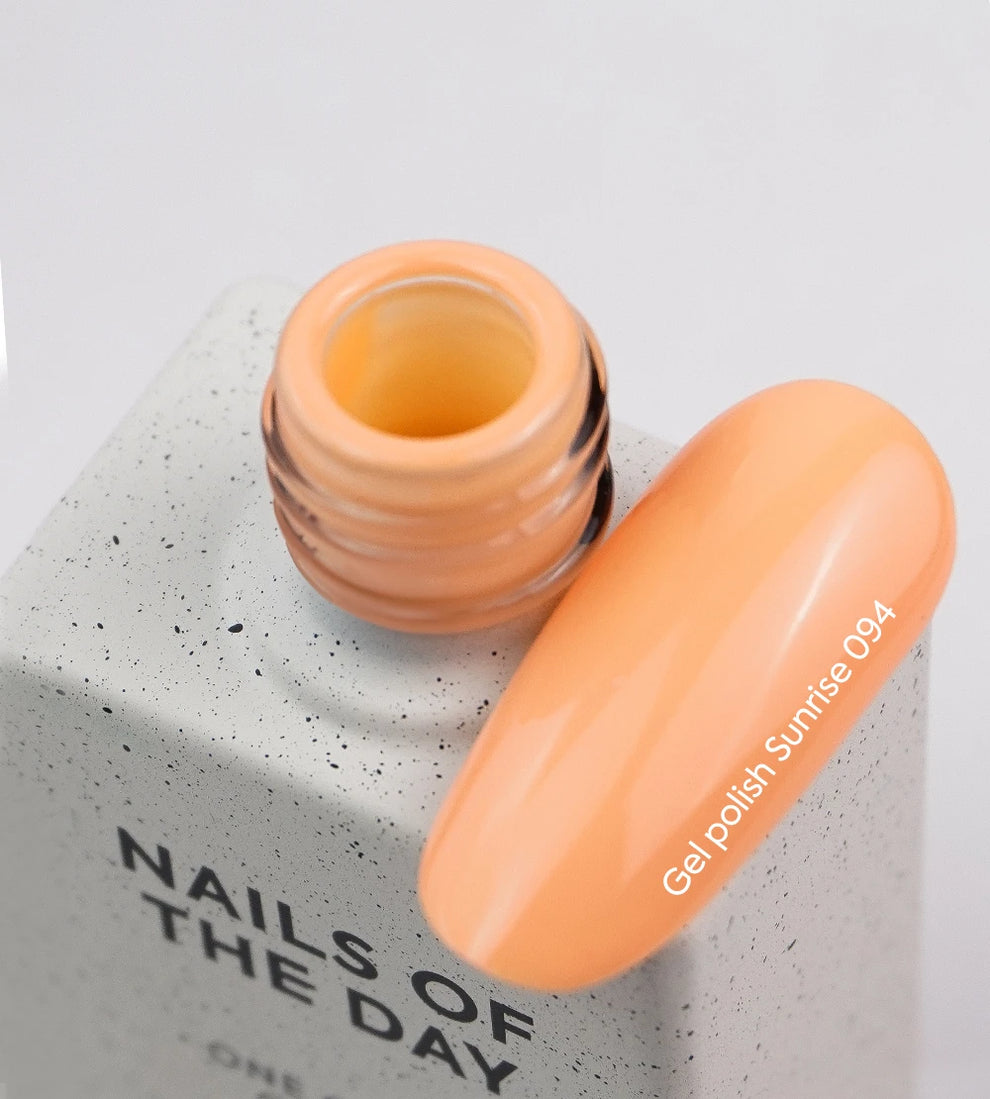 NAILSOFTHEDAY Gel Polish Sunrise — esmalte semipermanente naranja cálido, cubre en una sola capa, 10 ml.