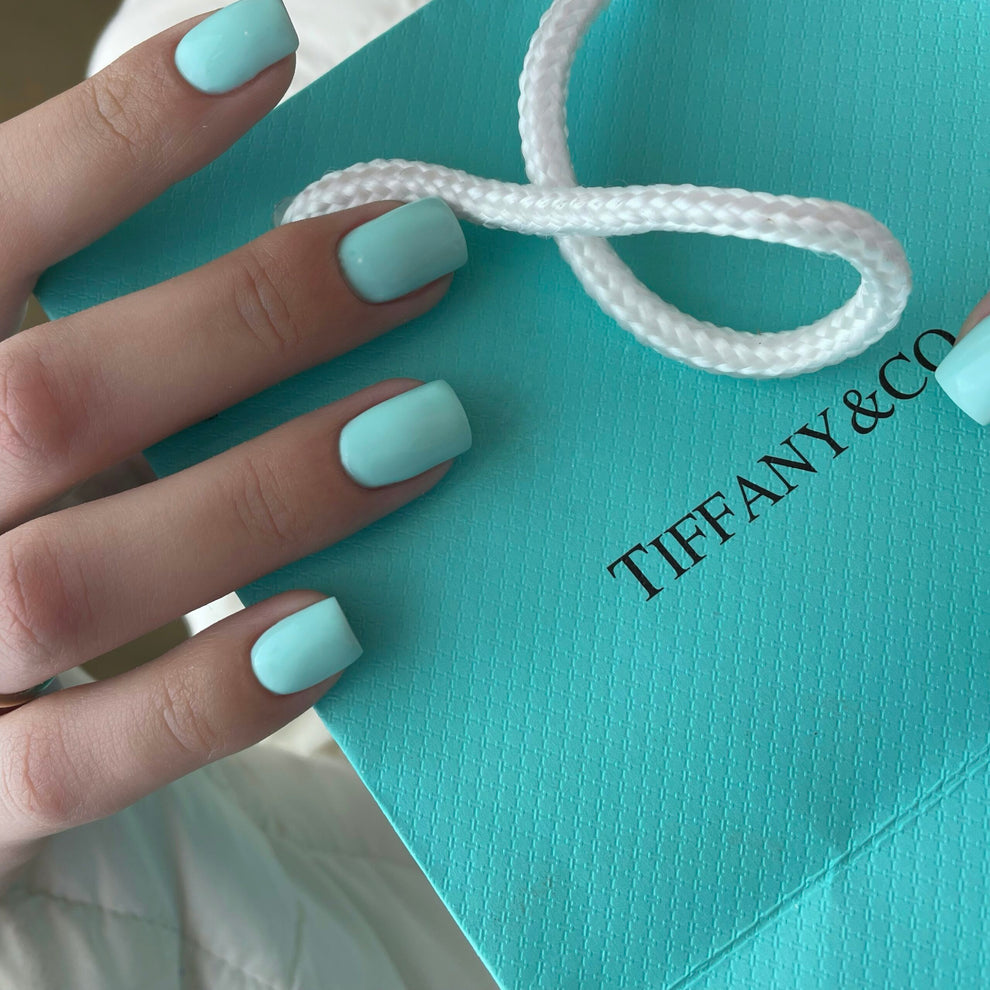 NAILSOFTHEDAY Let's Special Tiffany: esmalte semipermanente de uñas color turquesa suave que cubre en una capa, 10 ml