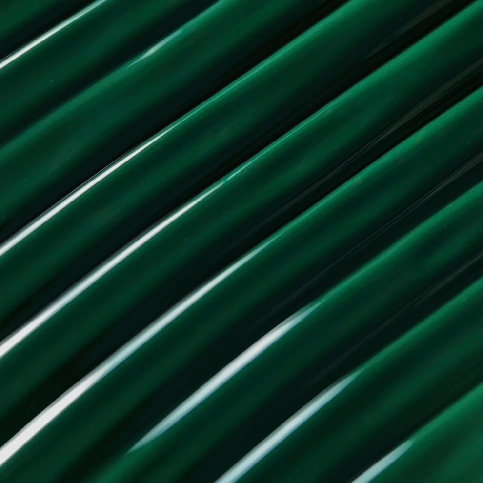 NAILSOFTHEDAY Color del Mes Septiembre 2025 Everroot - Un verde profundo e intenso con cobertura total en una sola capa, 10 ml.