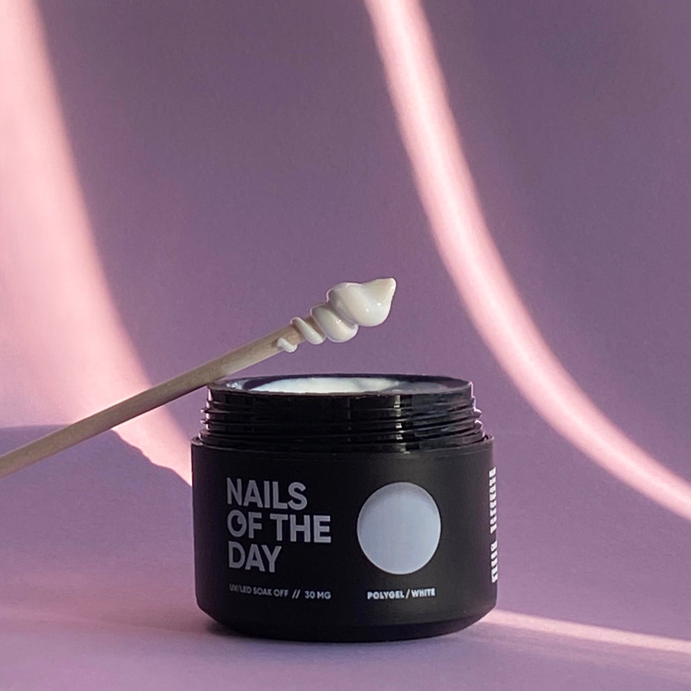 NAILSOFTHEDAY Polygel blanco — Polygel de grano fino color blanco, 30 g